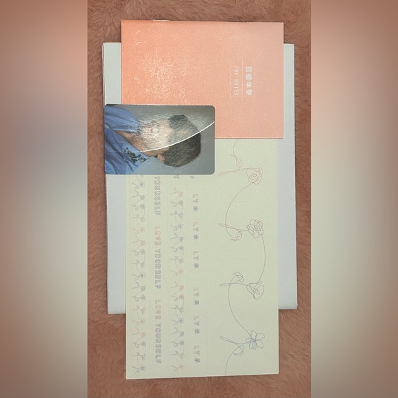 BTS Love Yourself ‘HER’ (L version) Album - Picture 4 of 6